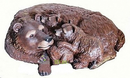 Крышка на люк Медведица с медвежатами 30х100 см